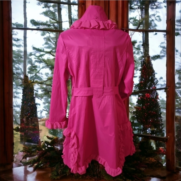 ๐๏ธ Samuel Dong Stunning Fuchsia Ruffled Lined Jacket - Picture 2 of 16